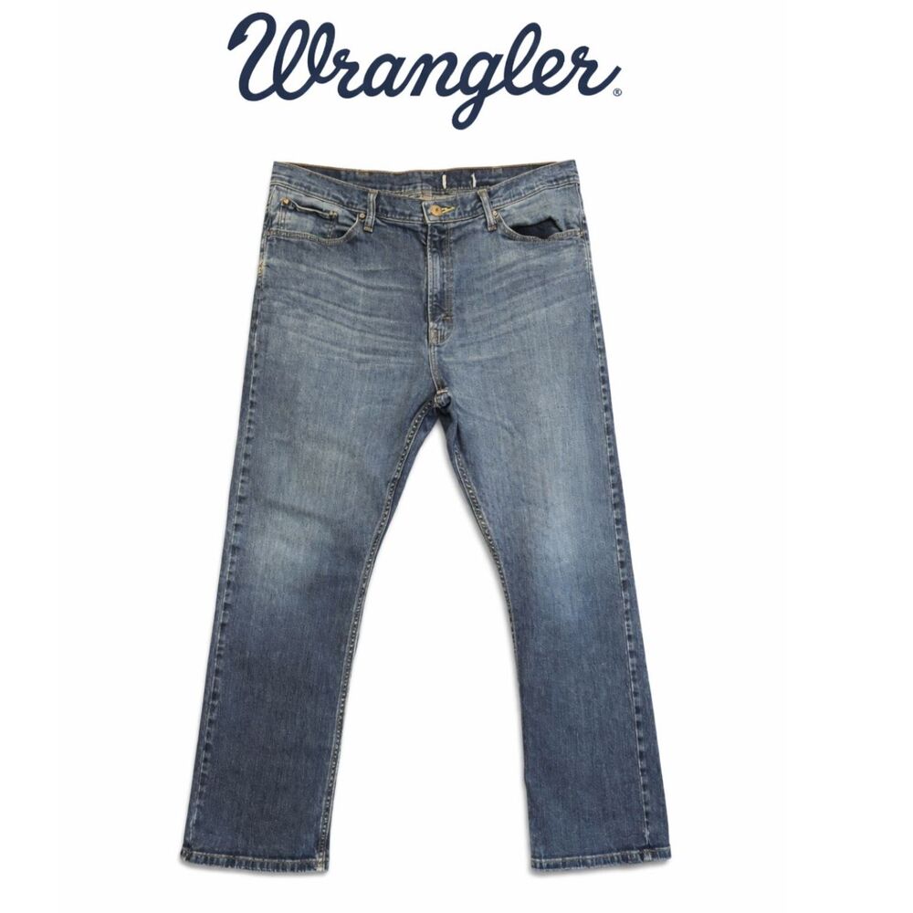 Wrangler Distressed Bootcut Jeans Medium Wash‎ Faded Western Denim 38x30